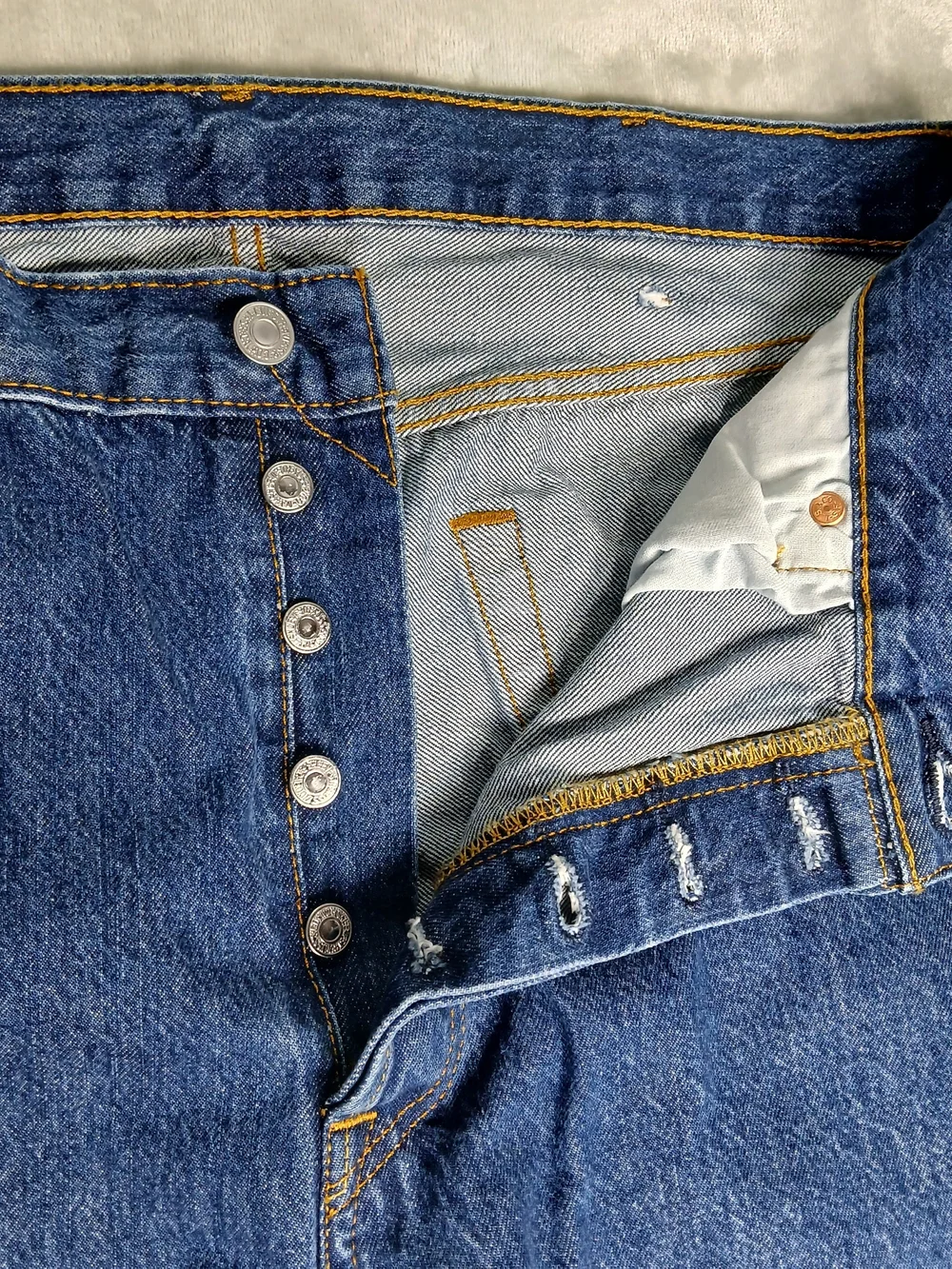 Levis classic levi